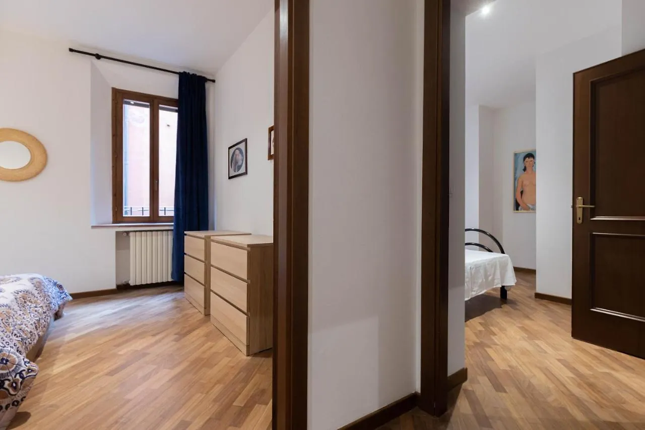 Modi, Bologna By Short Holidays Apartament