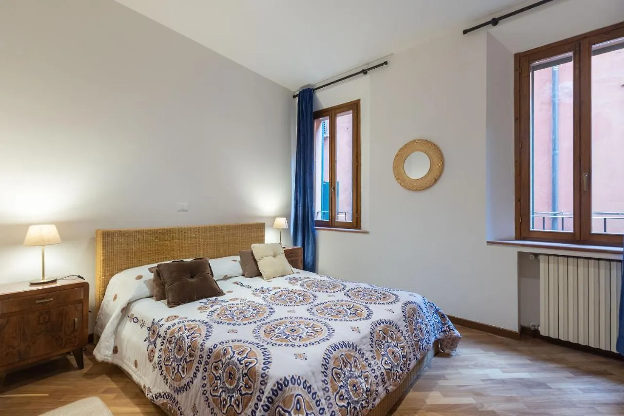 Modi, Bologna By Short Holidays Włochy
